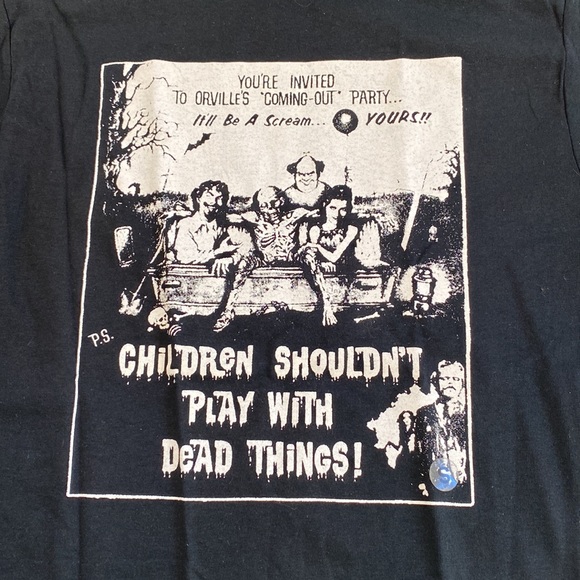 Children shouldn’t play with dead things t-shirt - Picture 2 of 4
